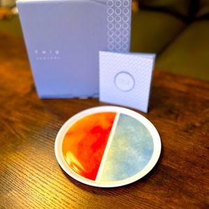 NIB—Twig Modern Decorative Small Plates